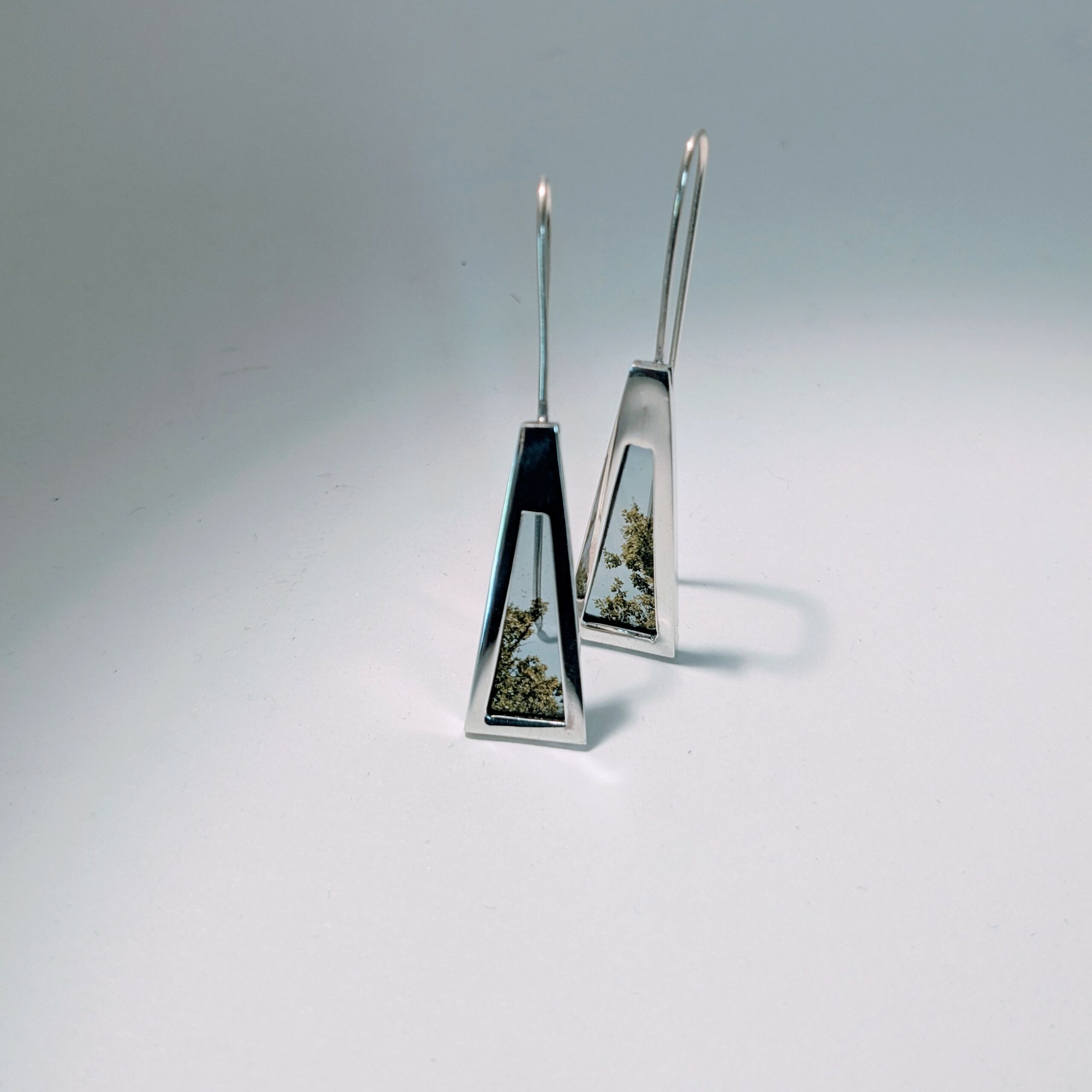 Lire la suite à propos de l’article SPOLJARIC Sofia – Diapoésie bijoux